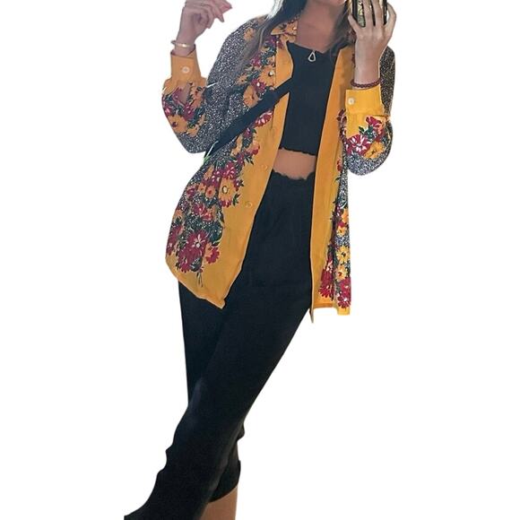 Black Tie Waist Flowy Pants - Picture 4 of 4